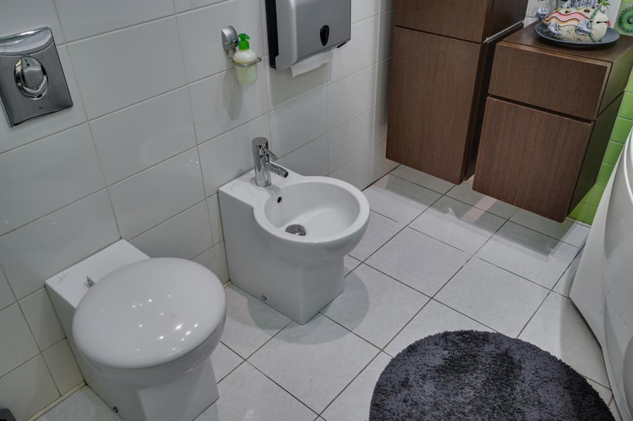 Vip Квартира, Атмосферні Boutique - Apartments Zaporizhia Buitenkant foto
